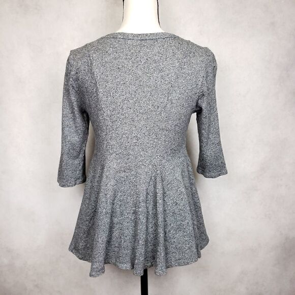 Akemi+Kin Anthro gray 1/2 sleeve peplum top S - Picture 3 of 5